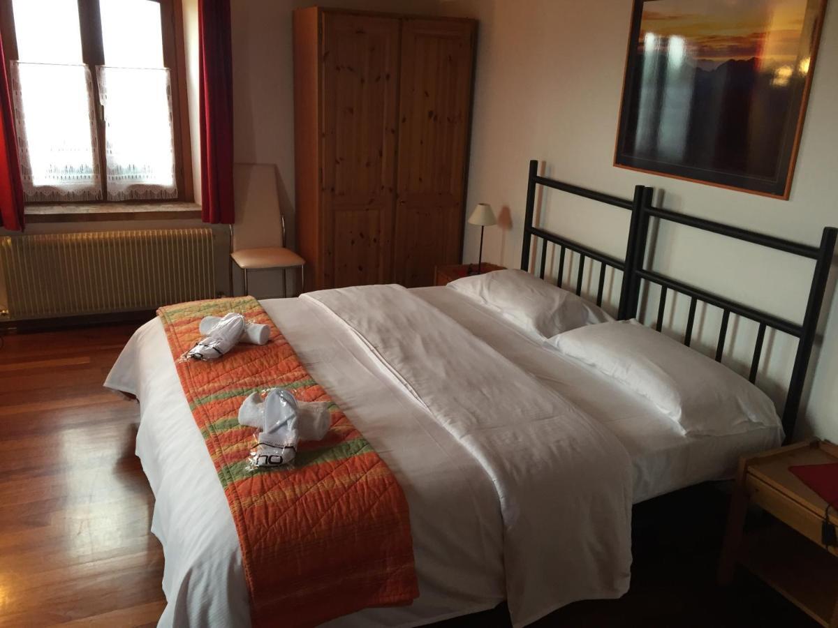 Qui Wolf Udine Hotel Collalto Eksteriør billede