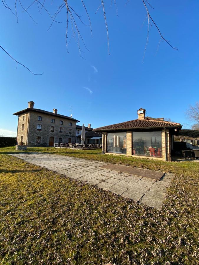 Qui Wolf Udine Hotel Collalto Eksteriør billede