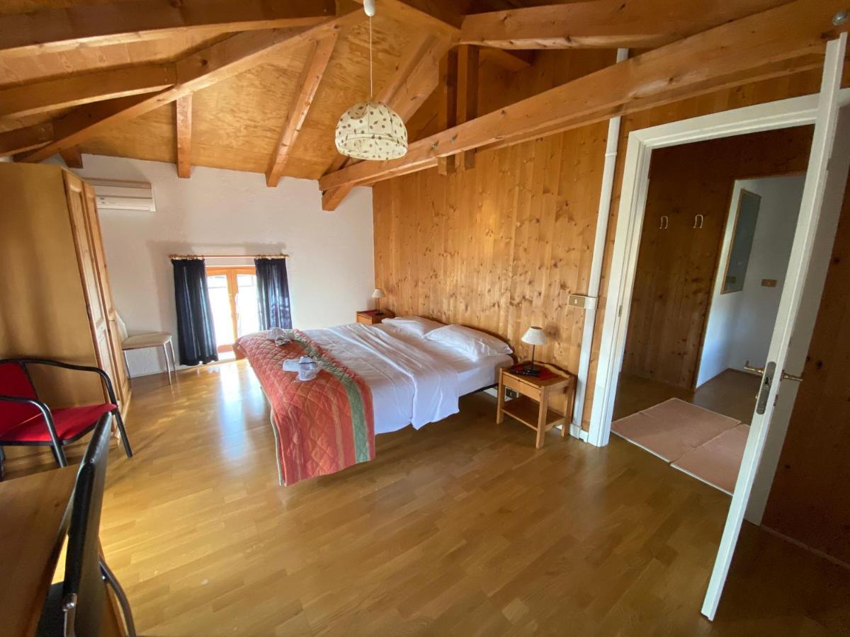 Qui Wolf Udine Hotel Collalto Eksteriør billede